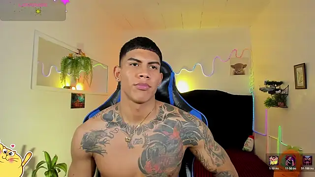 Damian_latinxxx's Live XXX Chat