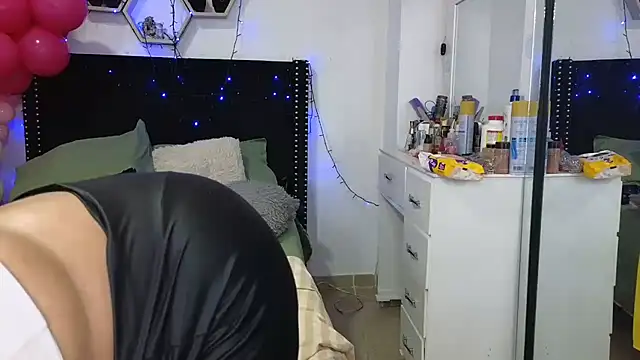 charlotte_077 Obrolan Langsung XXX