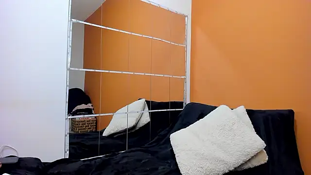 Chat +18 de b3cky_ ao vivo