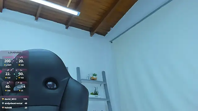 AlessiaMarcu- Adlı Modelin Canlı XXX Sohbeti