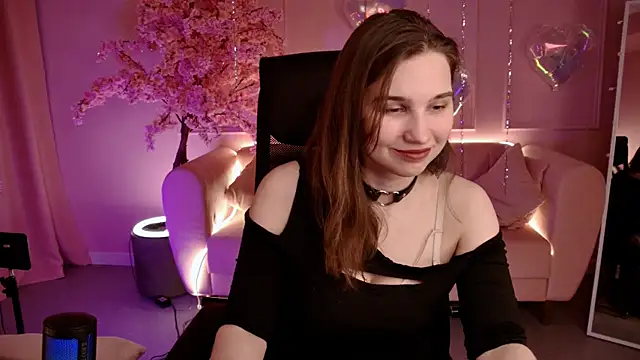 TessaMill 现场XXX聊天