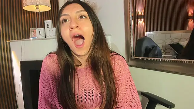 LuluBeerry 现场XXX聊天