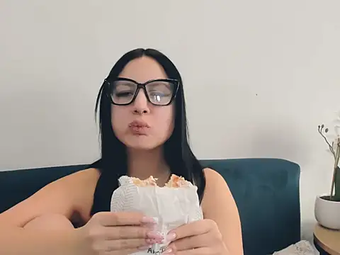 TaliaAdorable Live XXX-chat
