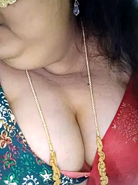 tamilthanushriのライブXXXチャット