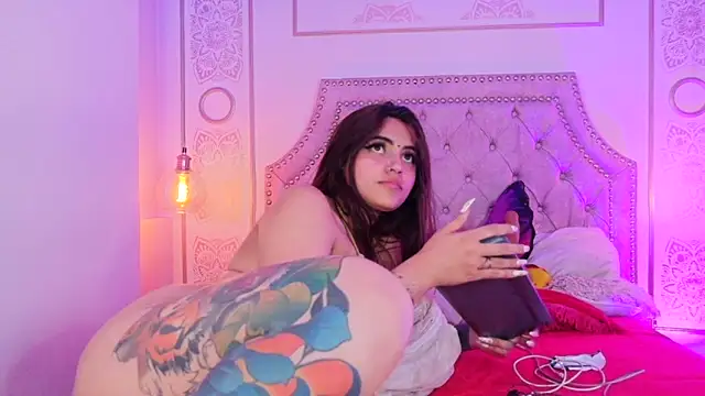 Онлайн чат XXX Cori_Paige