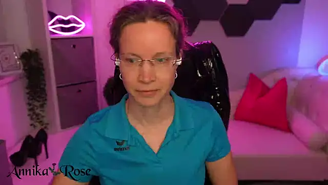 AnnikaRose Live XXX-chat