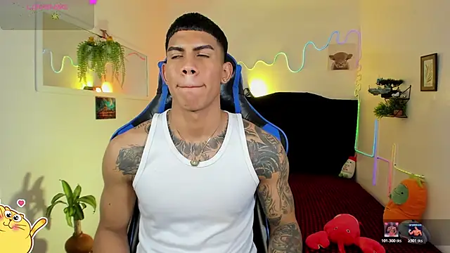 Damian_latinxxx: онлайн-секс-чат