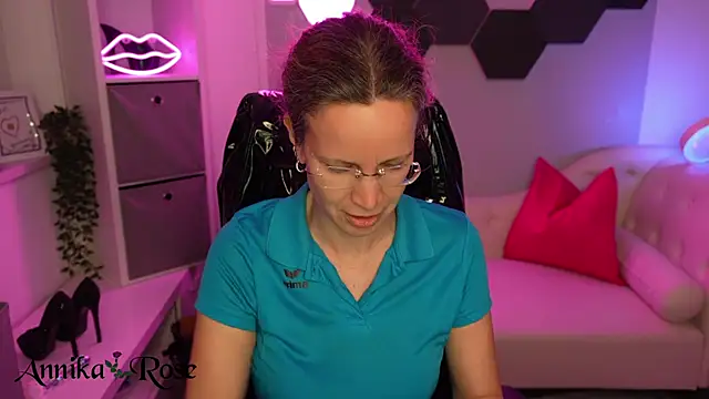 AnnikaRose লাইভ XXX চ্যাট