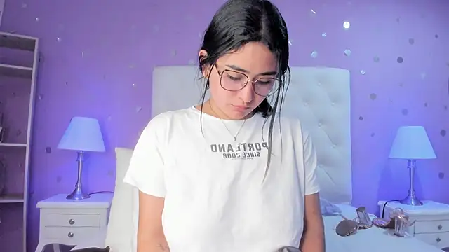 scarlette_15_ Obrolan Langsung XXX