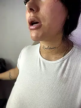 Miia__Taylor 라이브 XXX 채팅