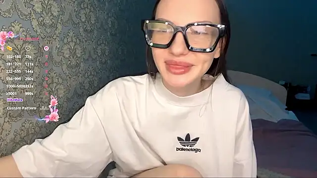 LumPetal live XXX chat