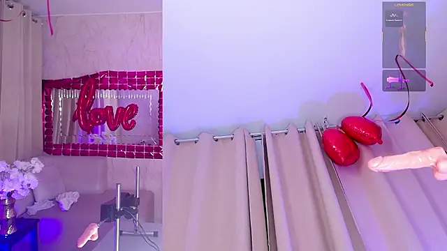 NicoleJons_ – Kamerová šou