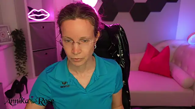 AnnikaRose Live XXX-chat