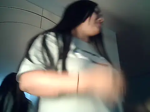 Czat XXX na żywo – FallsForHerSmile