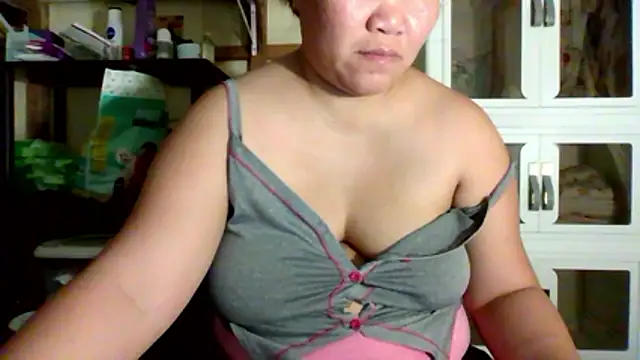 Živý XXX chat x_lily_00