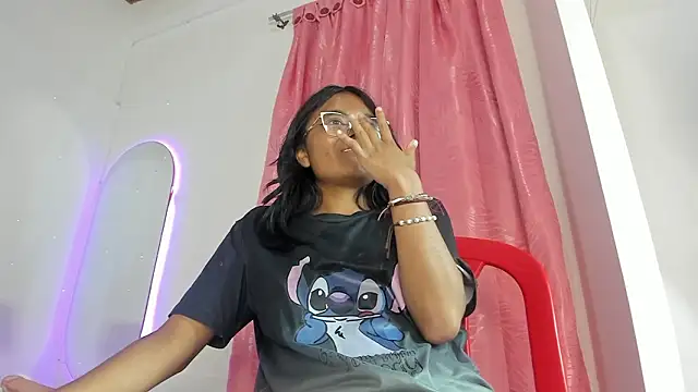 luna_velveth Obrolan Langsung XXX