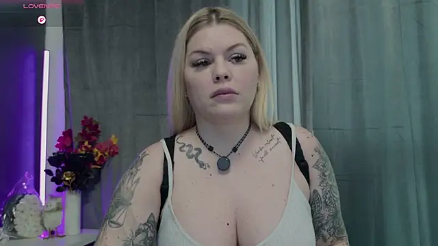 Issa_Jo 现场XXX聊天