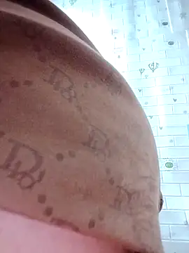 Chat +18 de NgocLinh_69 ao vivo