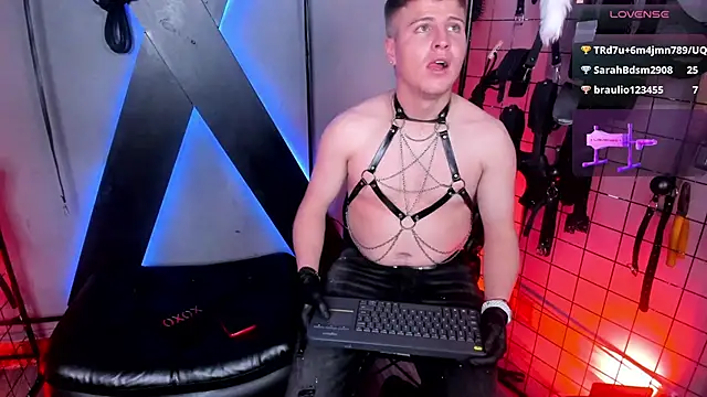 MrJustin_Brianna_BDSM's Live XXX Chat