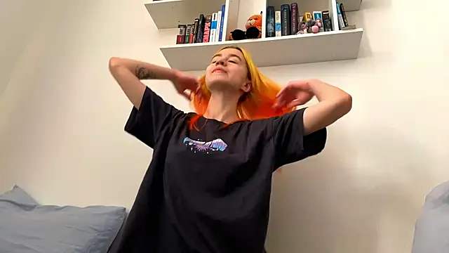 Chat XXX en directo de EmilyHein