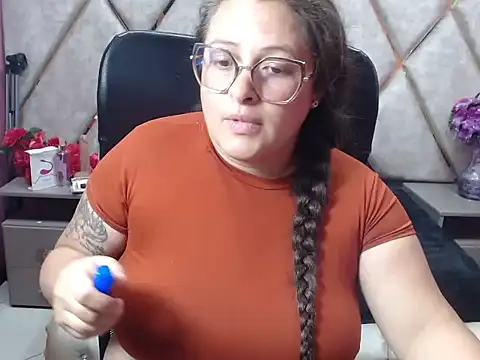 Sarah_Boobs_n Live XXX chat