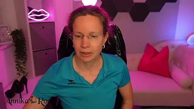 Онлайн чат XXX AnnikaRose