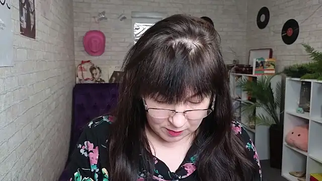 Tori_Twirl's Live XXX Chat