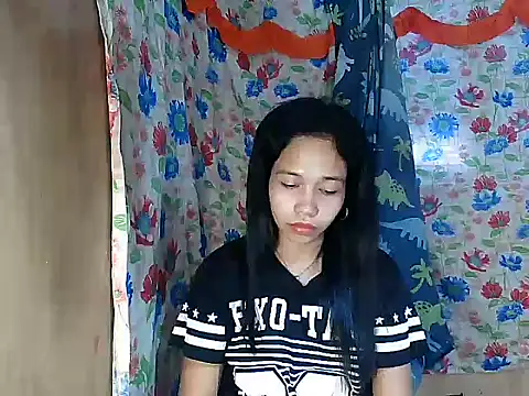 Chat +18 de PinaySkinnyGirl ao vivo