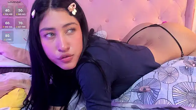 แชท XXX สดของ internett_sweetheart