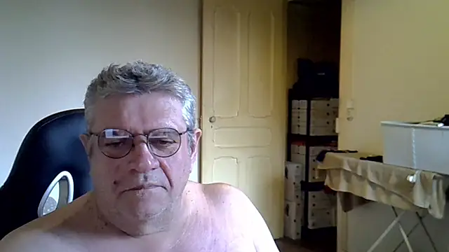 _hippo_ Pertunjukan Webcam