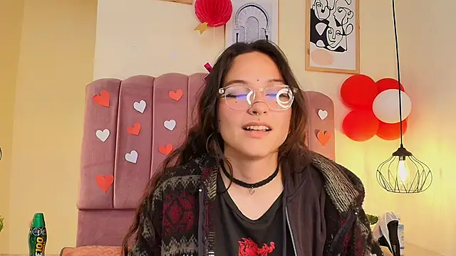 Hanabie_: онлайн-секс-чат