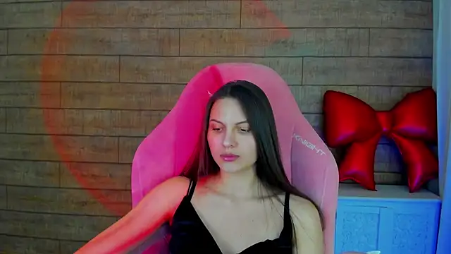 AliceVersal: онлайн-секс-чат