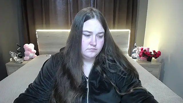 XX_Daniella_XX Adlı Modelin Canlı XXX Sohbeti