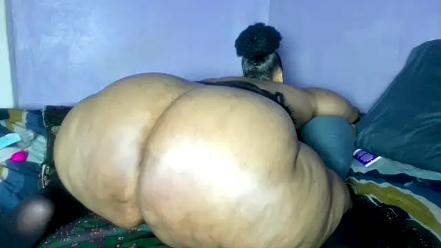 wilmaassylum's Live XXX Chat