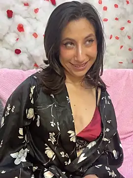 Chat +18 de SkarletJhonson_ ao vivo