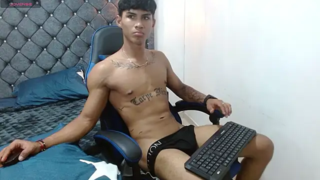 Chat XXX Live luka_big18