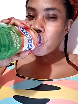 Chat +18 de HONEYSWEETS_LIVE ao vivo