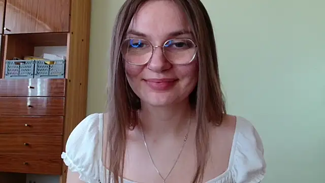 LooveELLYx: онлайн-секс-чат