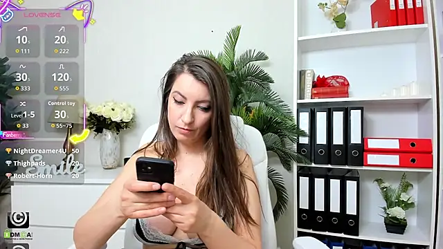 แช ท XXX สดของ amayawest