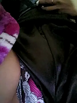 Chatroom XXX en direct de Haralushiaaa