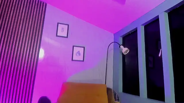 Red_lady Chat XXX live