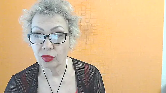 NessyJenixs live XXX chat