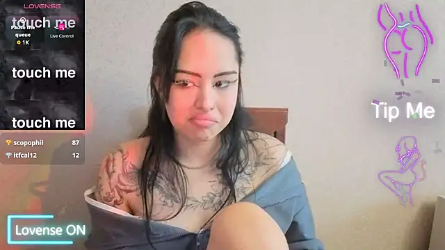 baby__kim Chat XXX in diretta