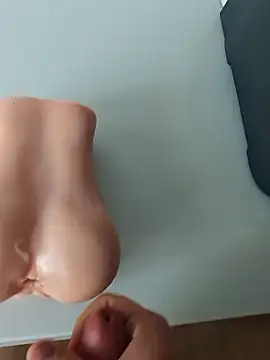 RimmingPussy24 Webcam-Show