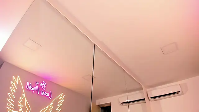 Jack_Foster_ Adlı Modelin Canlı XXX Sohbeti