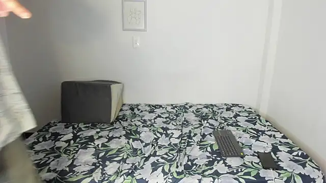 Vlad__night's Live XXX Chat