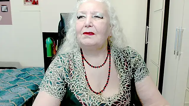 GrannyAlisa Show in webcam