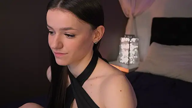 Chat +18 de E_l_i_z_e_ ao vivo