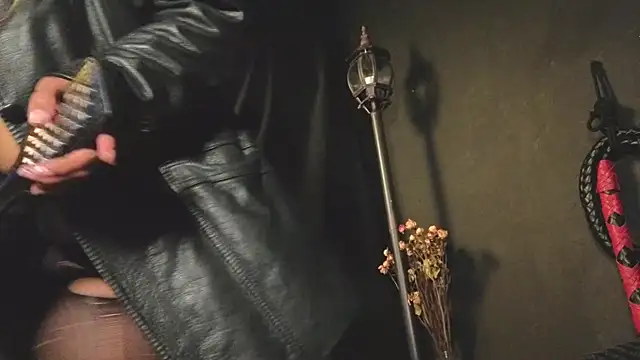 Chat +18 de saba_the_courtesan ao vivo