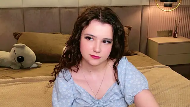 Pauline_Heaven Live XXX-chat